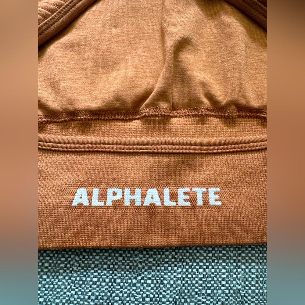 Alphalete Women's  Sports Bra Size XS - Picture 4 of 4